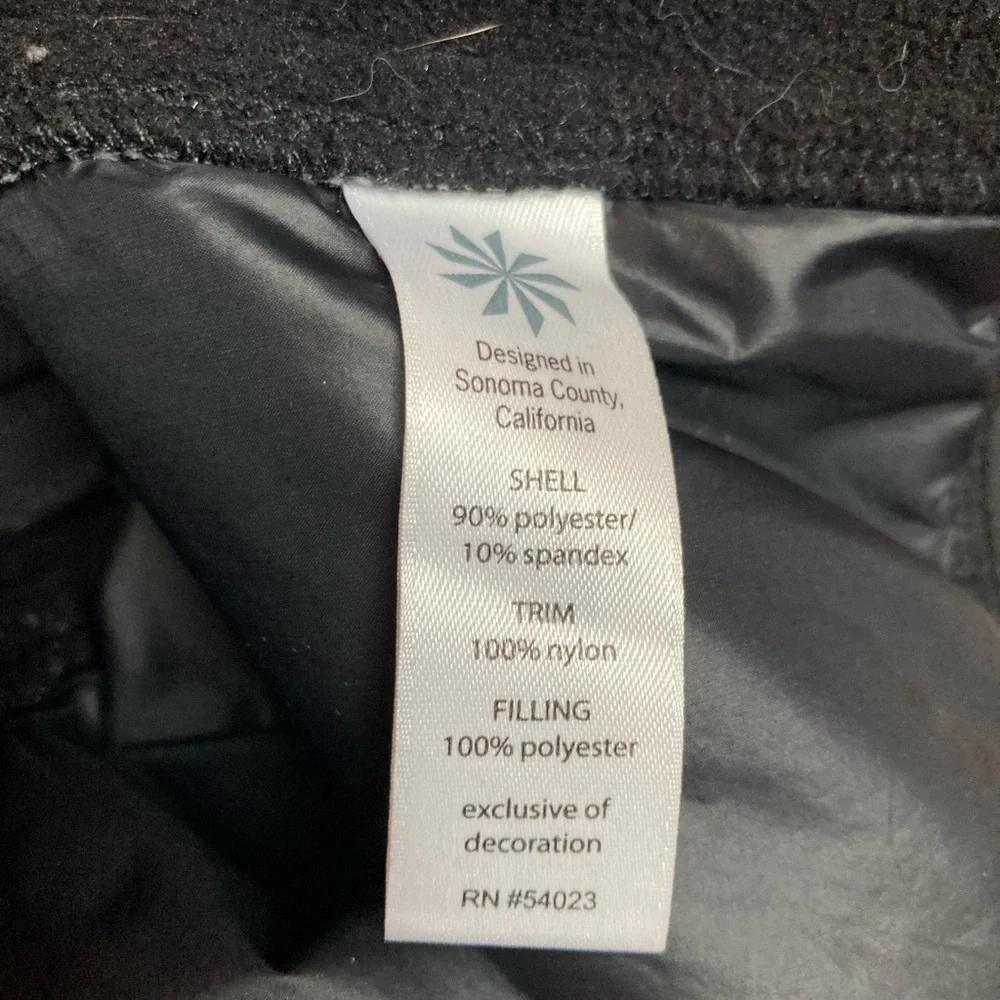 Athleta Puffer Coat Women's Small, Poly/Blend - Picture 5 of 6